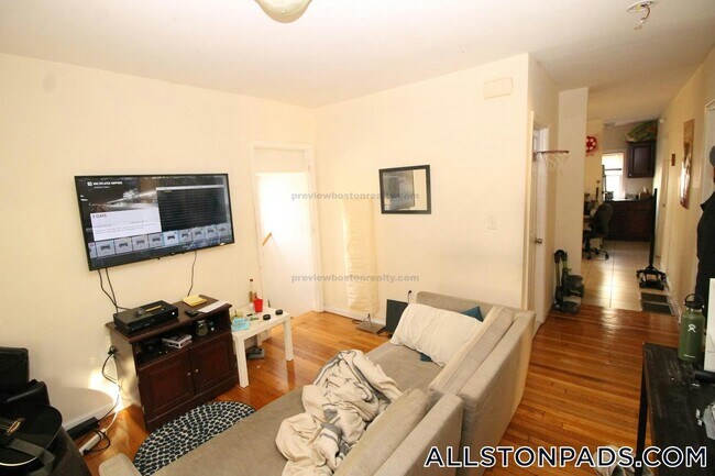 Photo - 30 Linden St