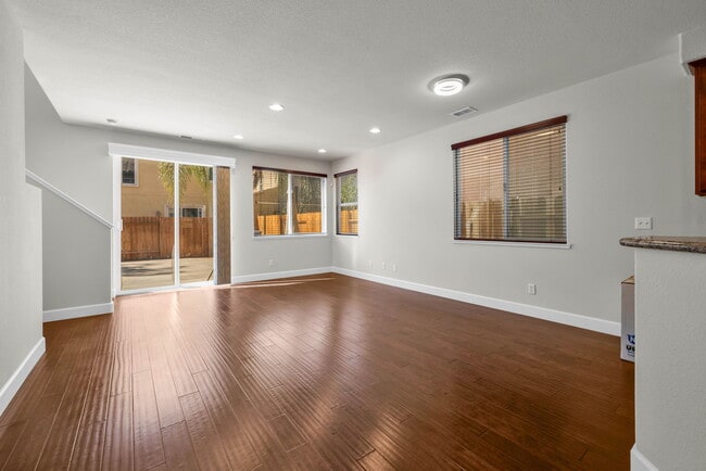 Photo - 9 Dulcibbella Pl