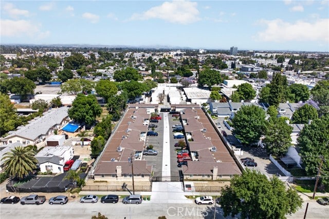 Building Photo - 8416 Burnet Ave Unit 7