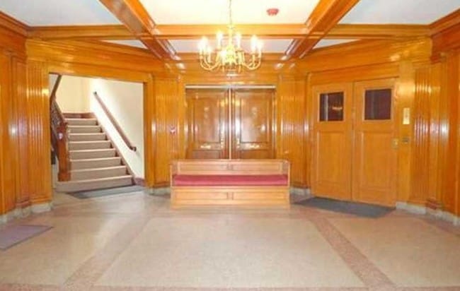 Building Photo - 180 High St Unit 10