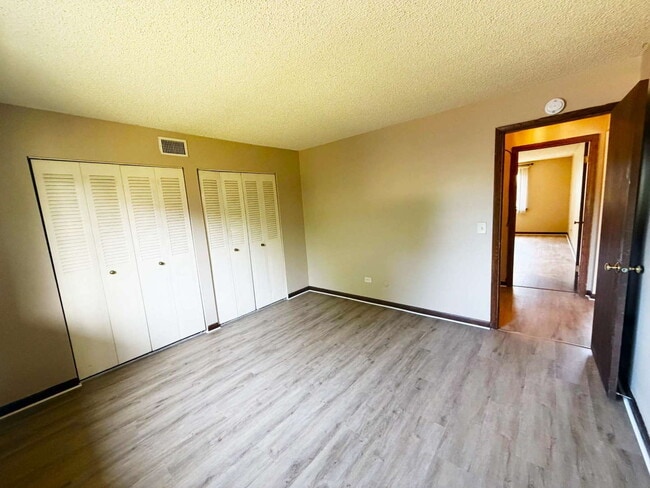 Photo - 1472 Carol Ct