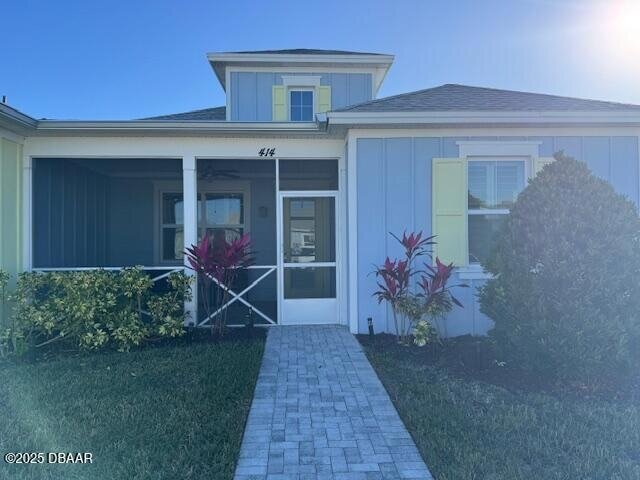 Building Photo - 414 Parrot Ln