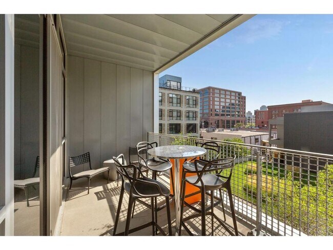 Photo - 345 6th Ave N Unit 303