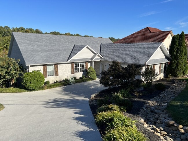 Photo - 130 Oonoga Way