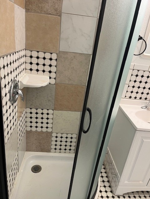 Photo - 20572 Van Slyke Rd