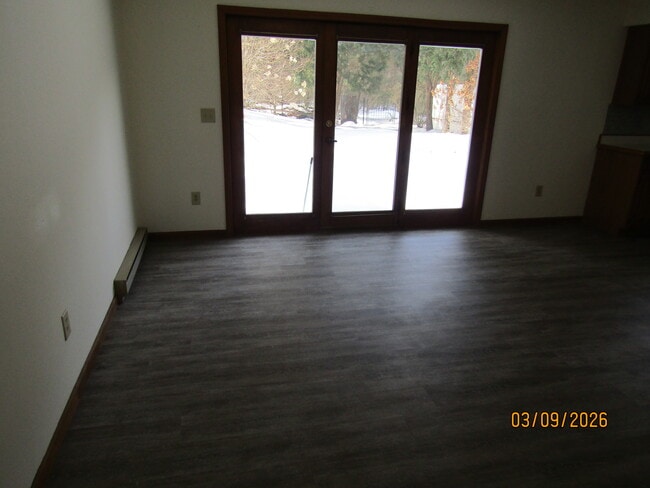 Dining Room - 240 Dixon Rd Unit 240A