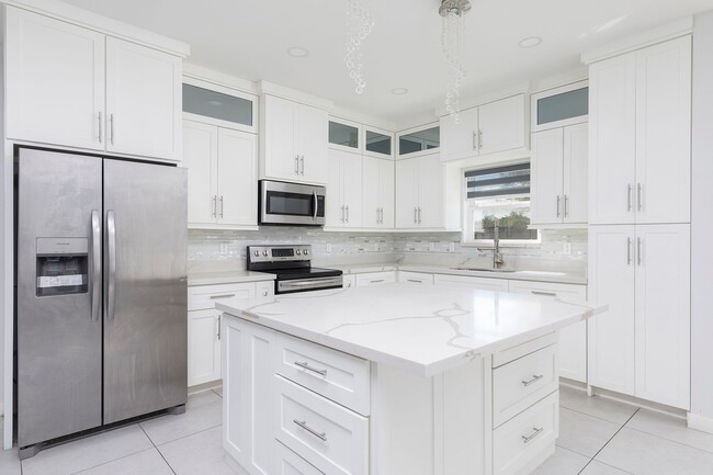 Photo - 1822 Sunset Dr