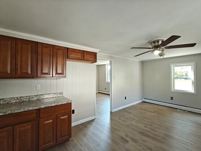 Photo - 610 N Main St Unit A
