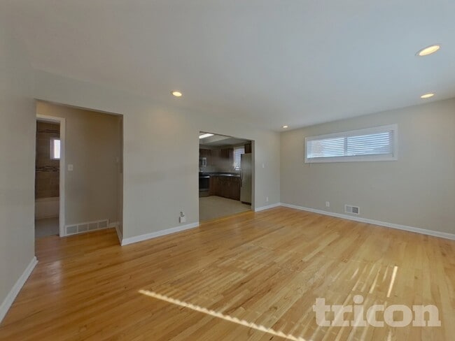 Photo - 269 E 109th Ave