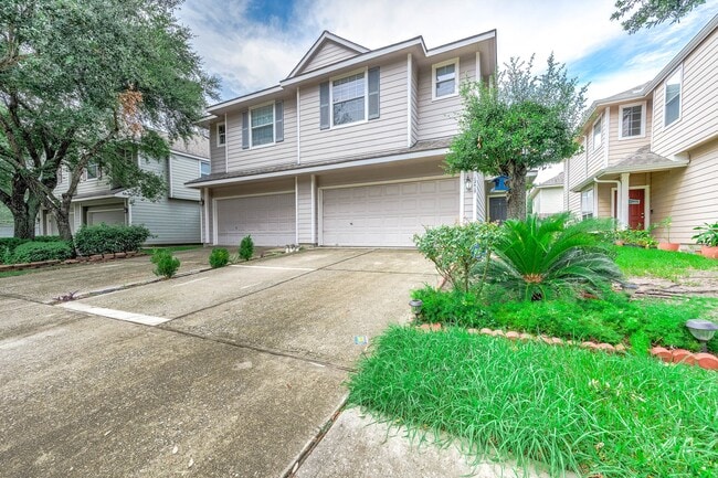 Photo - 12415 Oriole Lake Way