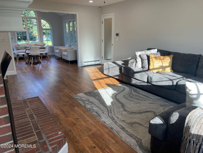 Photo - 1578 N Bay Ave