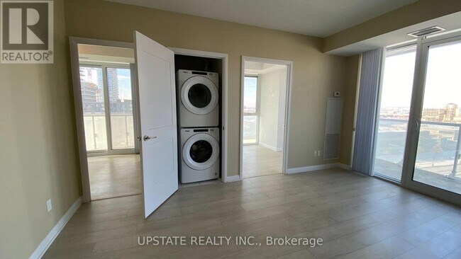 Photo - 7895 Jane St Unit 713