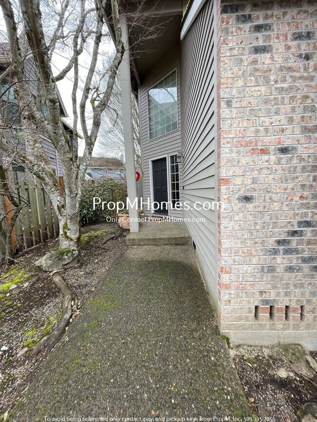 Photo - Wonderful Four Bedroom Home in Westlake!