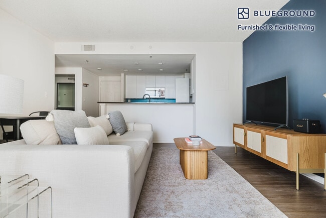 Photo - 850 N Randolph St Unit FL11-ID943