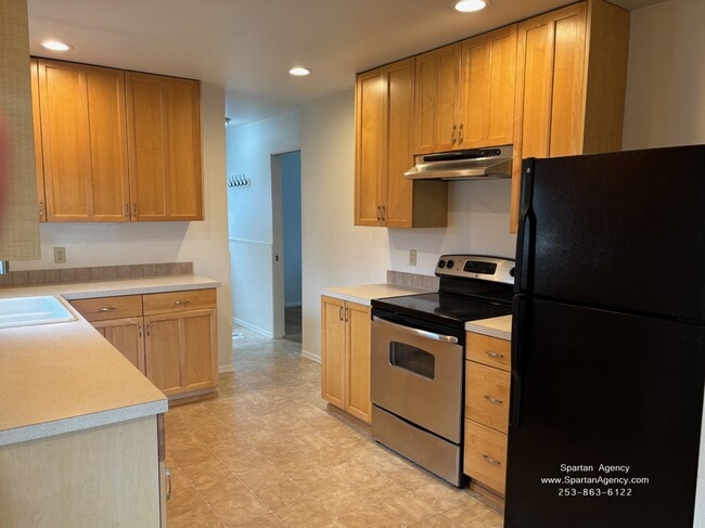 Photo - 1405 4th Ave NW