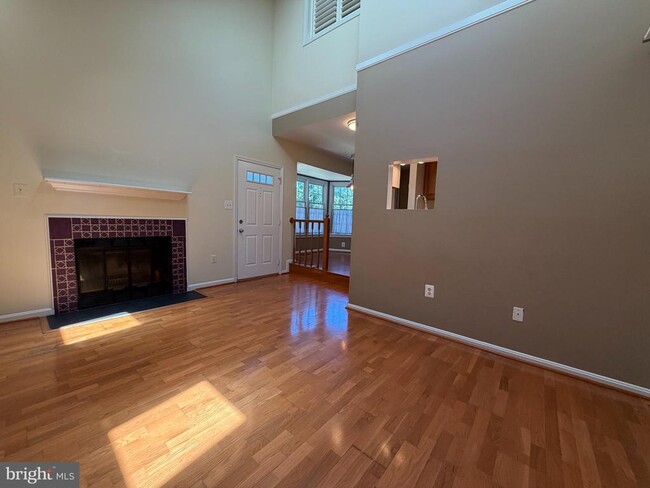 Photo - 6501 Brick Hearth Ct