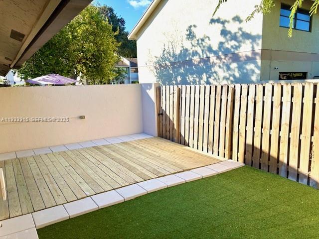 Photo - 2700 S Oakland Forest Dr Unidad 504