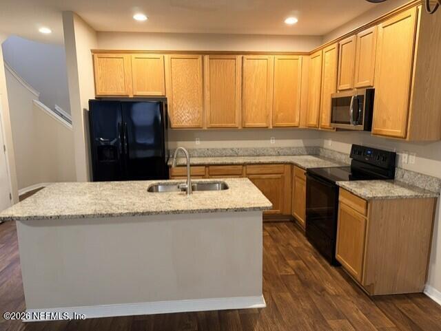 Photo - 255 Beech Brook St