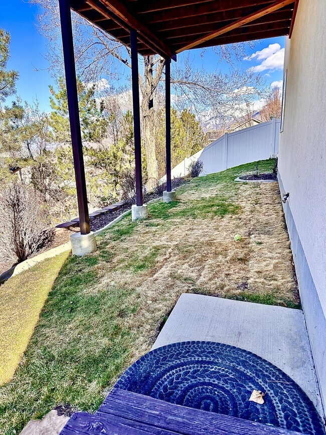 Photo - 113 Manilla Dr