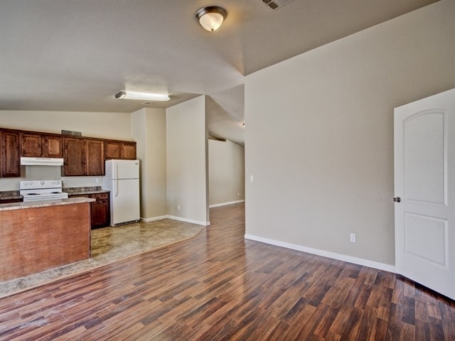 Photo - 10930 W Montecito Ave