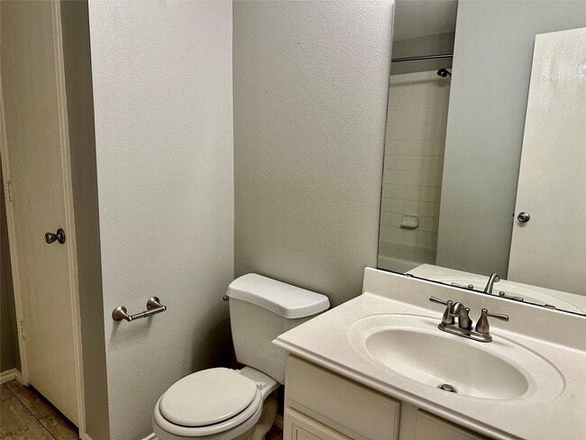 Building Photo - 29631 Evergreen Hills Dr Rental
