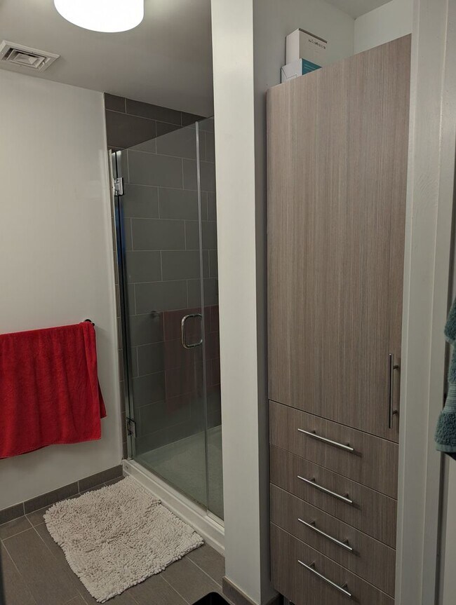 Photo - 180 Telford St