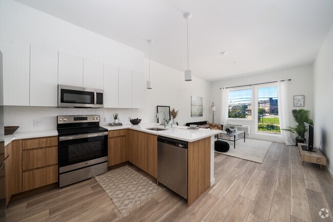 Building Photo - Art of Newark Rental