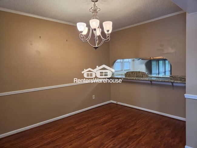Photo - 203 Ivy Green Ln SE