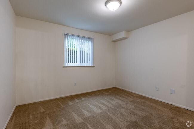 2BR, 1BA - 900SF - Second Bedroom