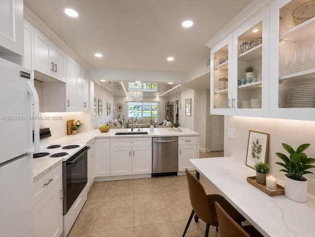 Photo - 13701 SW 12th St Unidad 103A