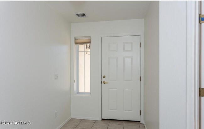 Photo - 1654 St Andrews Way