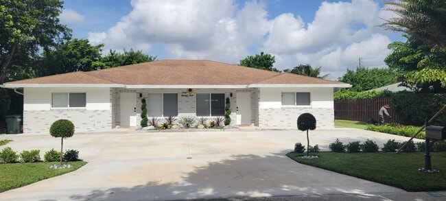 Photo - 2914 Spanish Trail Townhome