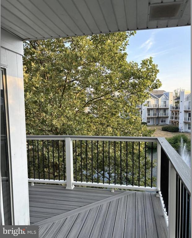 Building Photo - 20579 Snowshoe Square Unit 301