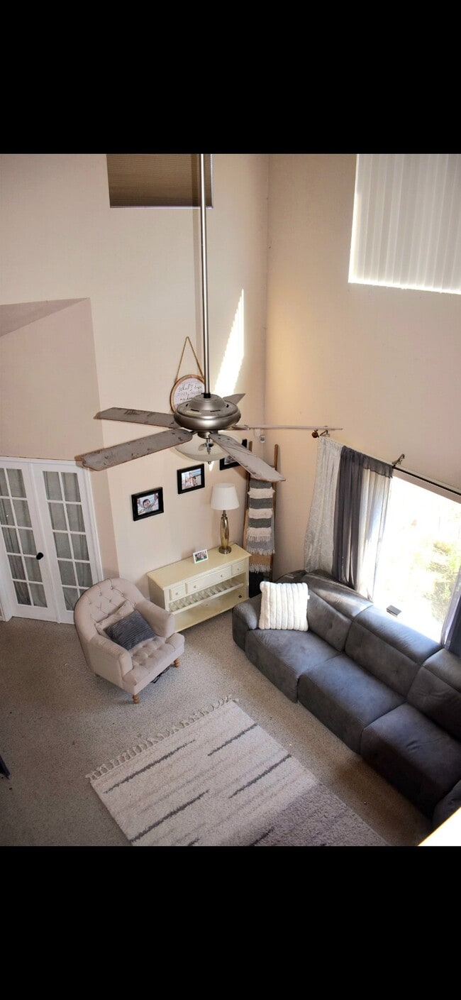 Photo - 228 Paloma Ave