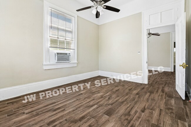 Photo - 2332 Ursulines Ave Unit B