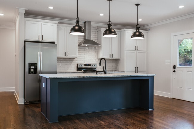 Photo - 132 Flint St