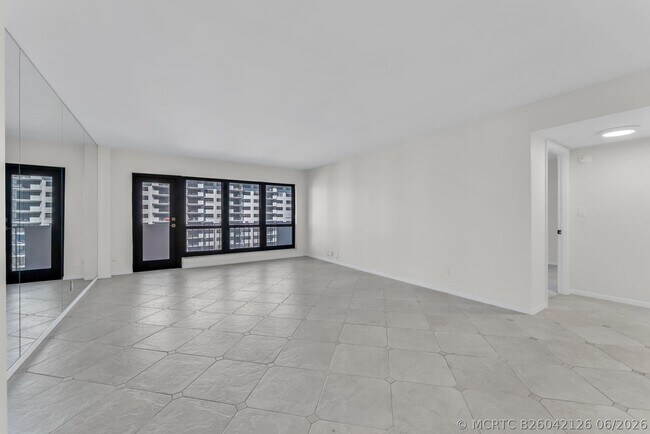 Photo - 5000 N Ocean Blvd Unit 908