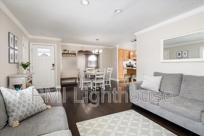 Photo - 654 Bermuda Rd
