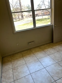 Photo - 1924 79th Ave