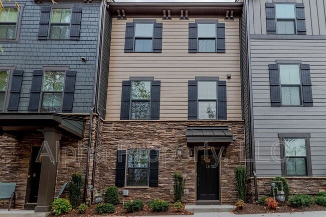 Photo - 120 Rollins Ave