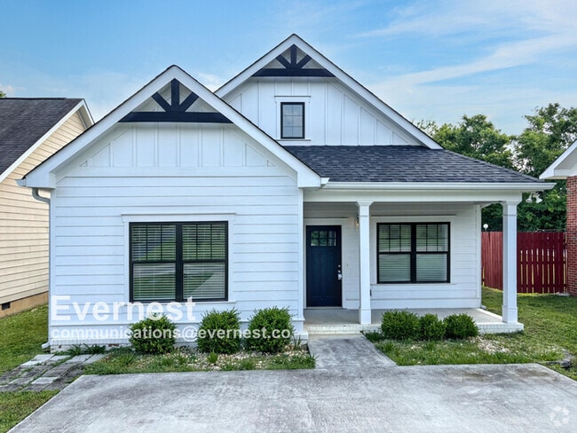 Building Photo - 7718 Standifer Gap Rd Rental