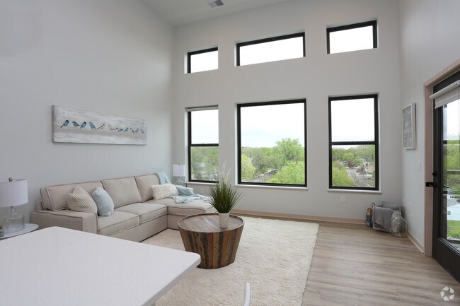 1BR, 1BA