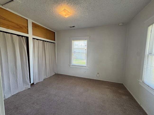 Photo - Quaint home in Hucrest