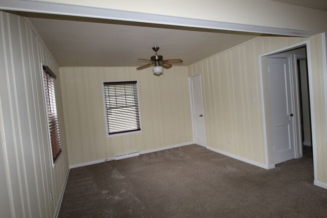 972 Chambers Cir