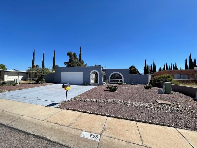 Lap Pool included - Lap Pool included House