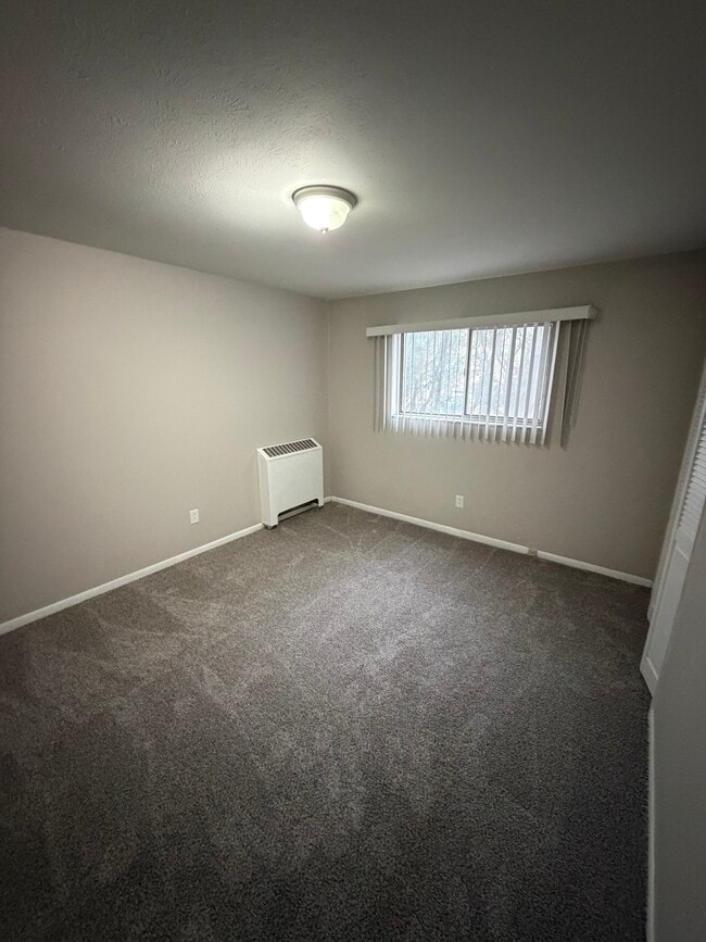 Photo - 2275 Warren Rd