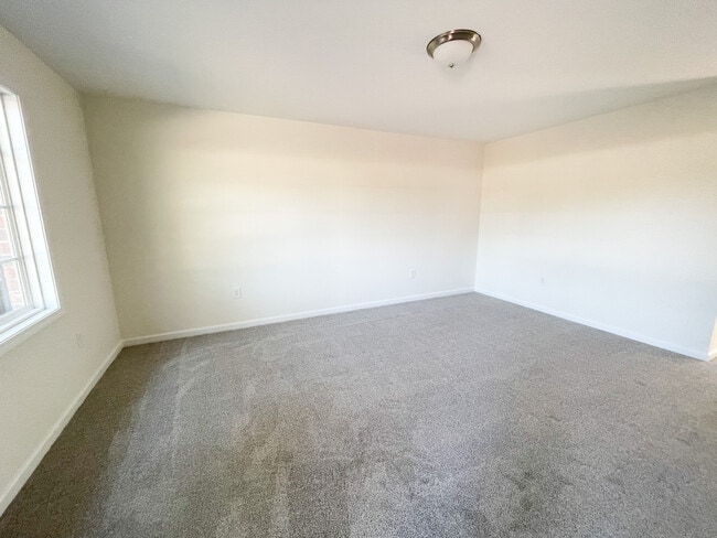 Photo - 1912 Devonwood Dr