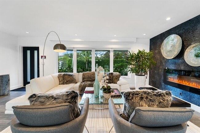 Photo - 2617 Bayview Dr