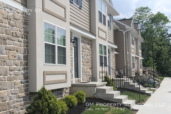 Building Photo - 2 Bedroom Townhome in Elizabethtown!