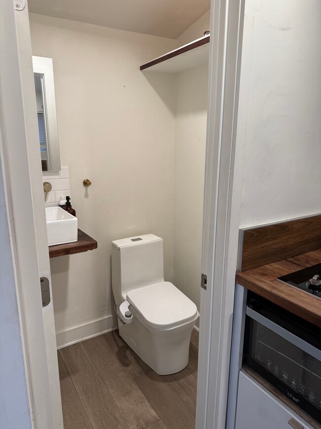 Photo - 521 38th Avenue, Main Unit